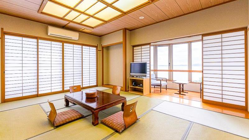 Unzen Obama Onsen Juraku Hotel Exterior photo